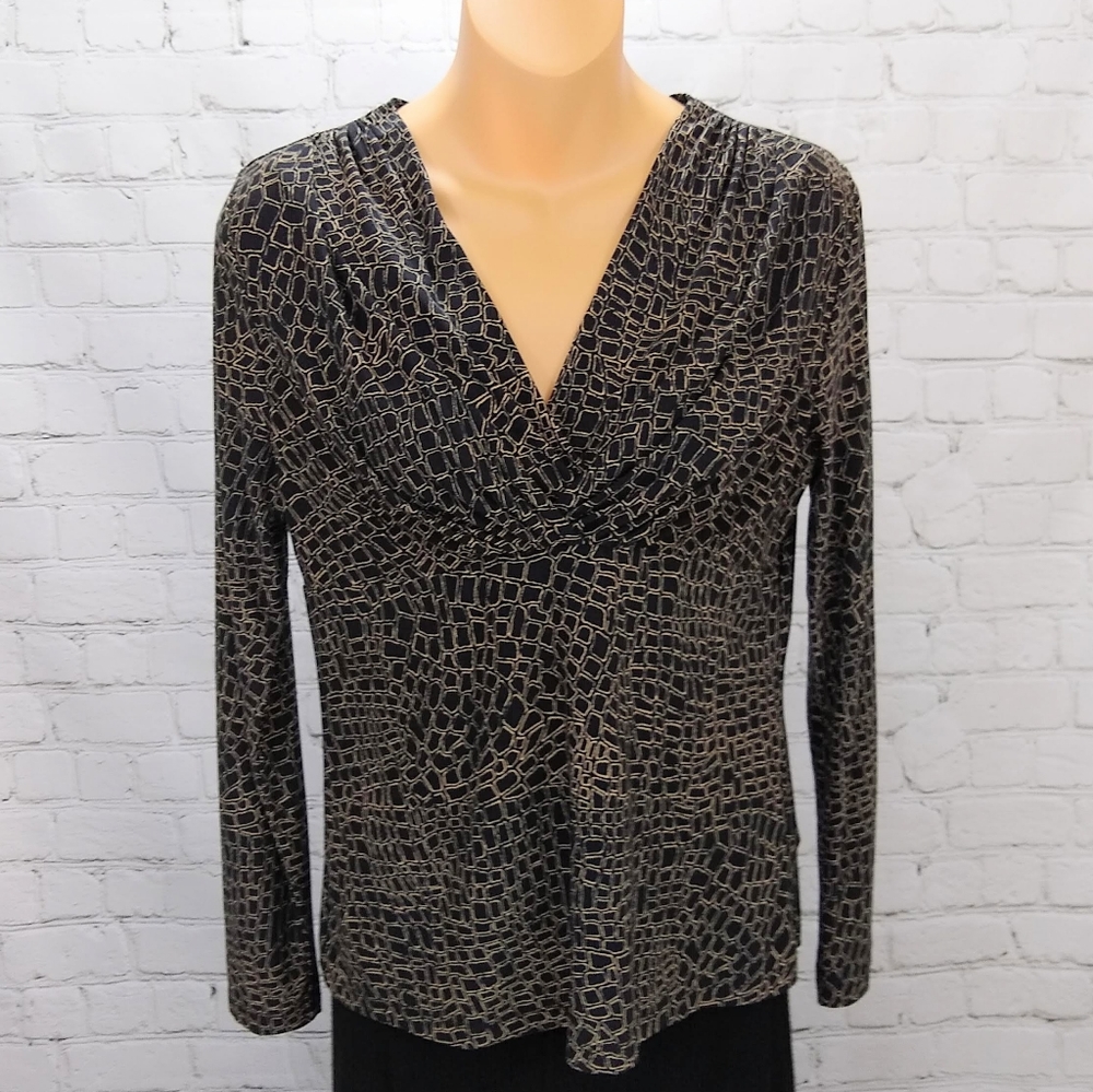 3/$15 Rafaella long sleeve animal print top
